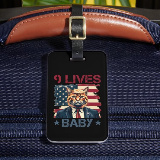 トランプ9ライフベビー ラゲッジタグ (正面インサイチュ2)