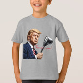 トランプ：もっと偉大な年を！ Tシャツ (正面)