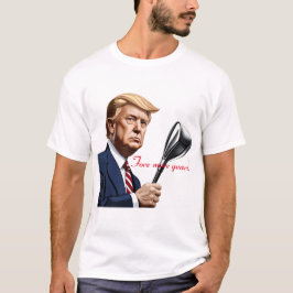 トランプ：もっと偉大な年を！ Tシャツ