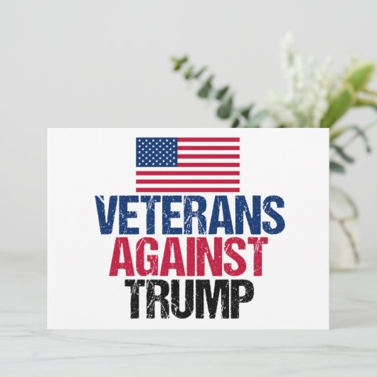 トランプ・アメリカ国旗に対する退役軍人 (スタンド正面)