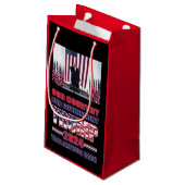 トランプ・アメリカ・ファースト・トランプ2024 スモールペーパーバッグ (裏面アングル)