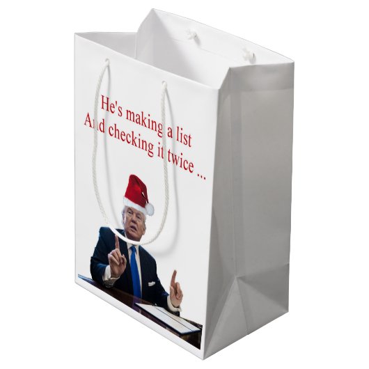 トランプ・クリスマス：彼はリストを作っている ミディアムペーパーバッグ (裏面アングル)