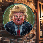 トランプ・ダートボード:政治的ターゲット ダーツボード<br><div class="desc">ドナルド・トランプ・ダーツボード写真。ドナルド・トランプの風刺画をフィーチャーしたラウンドダーツボード。このイメージはユーモアのある、大人や良い笑い者に適した政治の楽しむ取り組みである。ドユーモアのあるナルドトランプの風刺画を描いたダーツボード。ボードは緑と黒の背景で設計され、ダーツボードのレイアウトを備え伝統的ている。ゲームユニークルームに政治的な要素を追加すしゃれているる楽しい方法だ。</div>