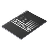 トランプ・ハリスの議論を大統領の話す ノートブック (左側)