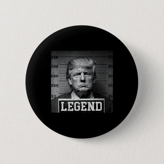 トランプ・マグショット 缶バッジ (正面)
