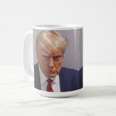 トランプ・マグムグショット2024 コーヒーマグカップ (正面左)