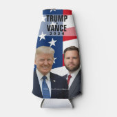 トランプ・ヴァンス2024写真なびくアメリカ国旗 ボトルクーラー (正面)
