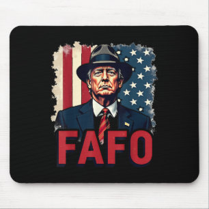 トランプFafo Fのまわりに米国国旗のヴィンテージを見つける_1 マウスパッド
