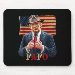 トランプFafo Fのまわりに米国国旗のヴィンテージを見つける_2 マウスパッド