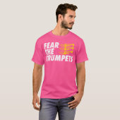 トランペットを恐れる Tシャツ (正面フル)