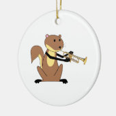トランペットを演奏しているリス セラミックオーナメント (左)