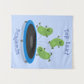 トランポおもしろいリン漫画の可愛いグリーンビーンズ タペストリー (正面(横))