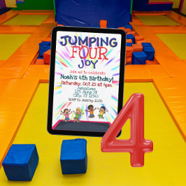 トランポリンでジャンプ！4歳の誕生日おめでとう 招待状