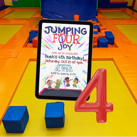 トランポリンでジャンプ!4歳の誕生日おめでとう 招待状