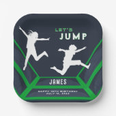 トランポリン公園緑の誕生日パーティーを飛ぼう ペーパープレート (正面)