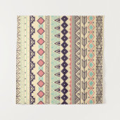 トリアアステカルストライプヴィンテージイラストレーション タペストリー (正面(横))