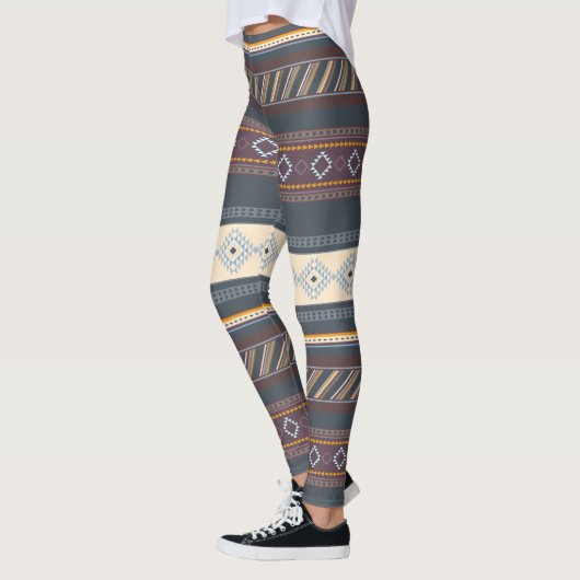 トリアカラフルルアステカアートブルーパープルダークカワイイ レギンス (左)