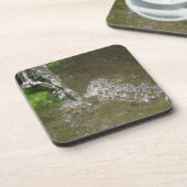 トリクル滝の泡立つ水コルクコースター コースター (左側)