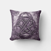 トリケートラベンダーパープルメフェイクタル クッション (正面)