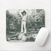 トリックの馬に立っているGarlene Tindall マウスパッド (マウス)