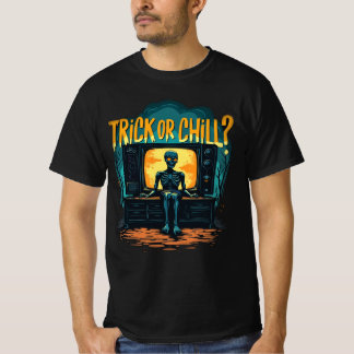 トリックまたはチルHalloween's DayホラーVibes男性 Tシャツ