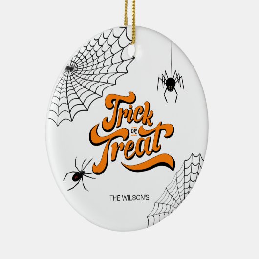 トリックまたはトリートタイポグラフィ(Spiders ID680) セラミックオーナメント (右)