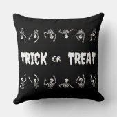 トリックまたはトリートハロウィーンおもしろいスカル クッション (裏面)