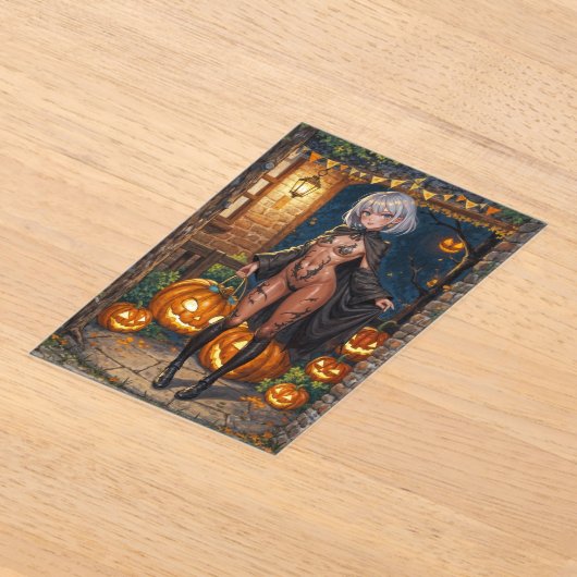 トリックまたはトレーター、勇敢なハロウィーンの衣装の女の子 アクリル招待状 (レイダウン)