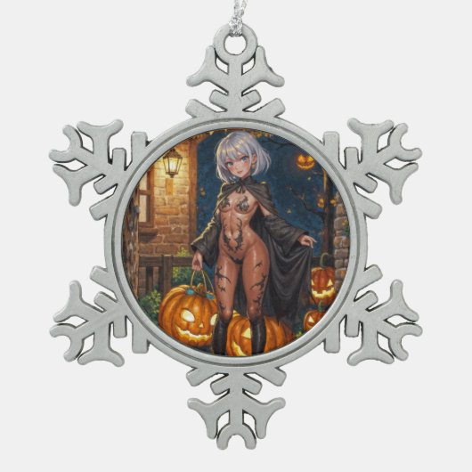 トリックまたはトレーター、勇敢なハロウィーンの衣装の女の子 スノーフレークピューターオーナメント (正面)