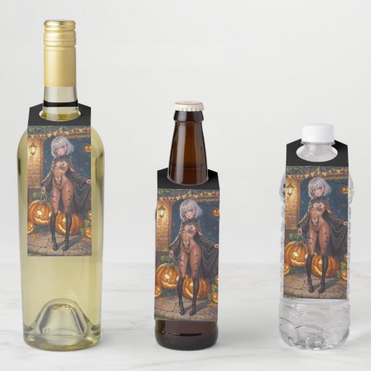 トリックまたはトレーター、勇敢なハロウィーンの衣装の女の子 ボトルネックタグ (インサイチュ)