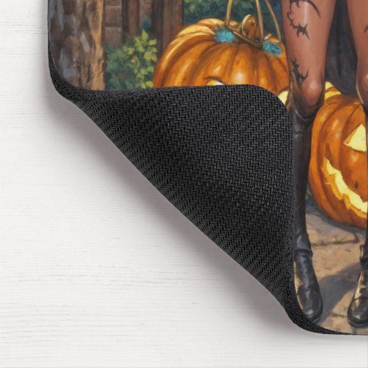 トリックまたはトレーター、勇敢なハロウィーンの衣装の女の子 マウスパッド (コーナー)