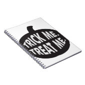 トリックマイトリートミーB/W ノートブック (右側)