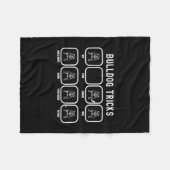 トリック – おもしろいブルドッグのトレーニングが失敗 フリースブランケット (正面(横))