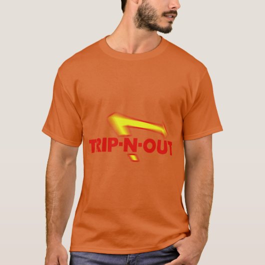 トリップエヌアウト Tシャツ (正面)