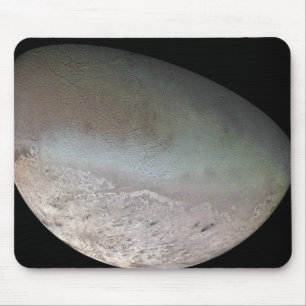 トリトンの惑星ネプチューンの最も大きい月 マウスパッド