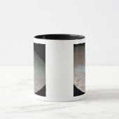 トリトン、惑星ネプチューンの最大の月 マグカップ (中央)