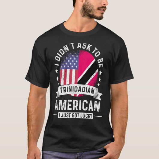 トリニダードのアメリカの愛国者が育てたユーモア国旗 Tシャツ (正面)
