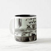 トリニダードトバゴ展覧会1890年 ツートーンマグカップ (正面左)