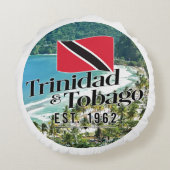 「トリニダード・トバゴ・エスト。1962インチビーチ（フラグ付き） ラウンドクッション (裏面)