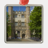 トリニティ·カレッジへの門と自転車の列 メタルオーナメント (正面)