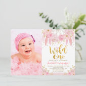 トリバルボホピンクドリームキャッチャーワイルドワン誕生日 招待状 (スタンド正面)