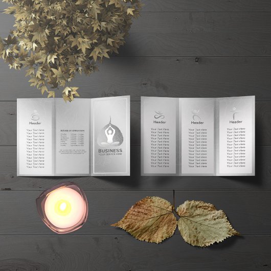 トリフォールドヨガスタジオパンフレット瞑想スタジオ