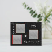 トリプルフォトレッド卒業招待状 インビテーションポストカード (スタンド正面)