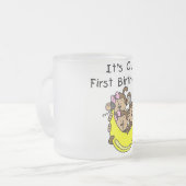 トリプレット1st - 2人の女の子1人の男の子Tシャツとプレゼント フロストグラスマグカップ (正面左)