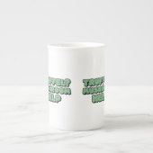 トリュフ?キノコ助け ボーンチャイナマグカップ (正面)