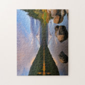 トリリウム湖の山フードの秋の反射 ジグソーパズル (縦)