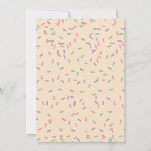 トリートキッドチョコレート棒つきキャンデースウィートセカンド誕生日 招待状 (裏面)