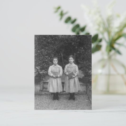 トルコのイスタンブールにある私立学校 ポストカード (スタンド正面)