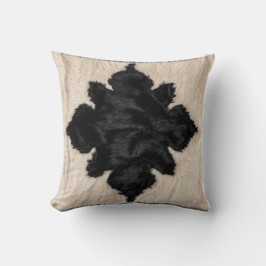 トルコの伝統：黒と白のキリム枕 クッション (正面)