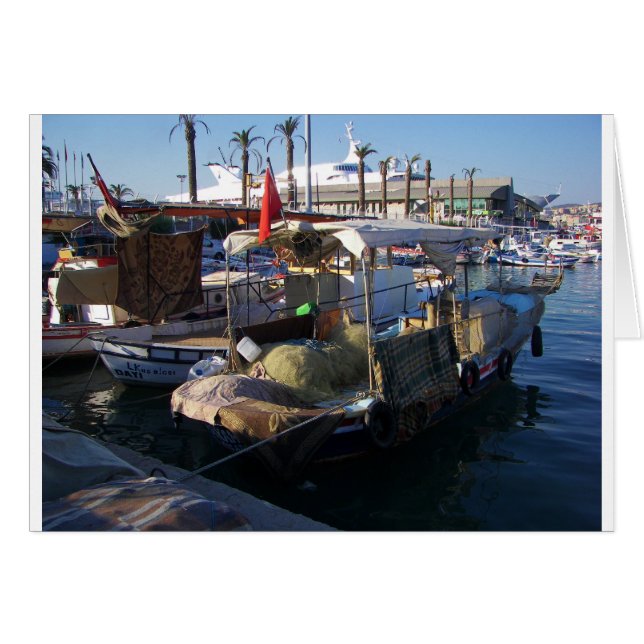 トルコの漁船 (正面横)